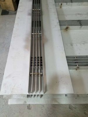 不锈钢缝隙式铺装井盖